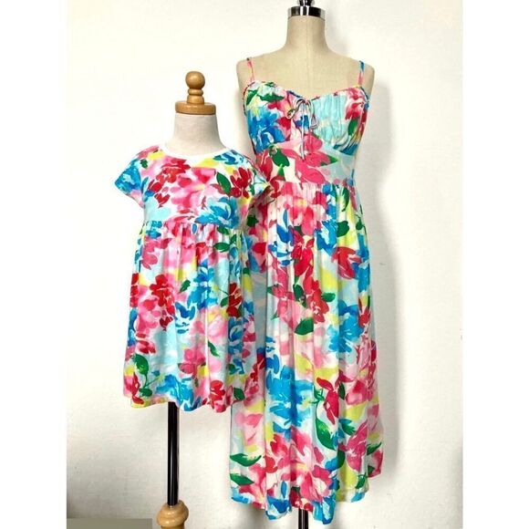 NEW Old Navy Women’s Small Petite & Toddler Girls 4 Floral Summer Dresses - Picture 2 of 16